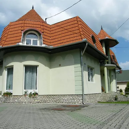 Aranyszarvas Vendeghaz 2* Szilvasvarad