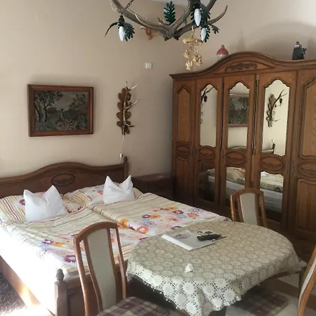 Aranyszarvas Vendeghaz 2* Szilvasvarad
